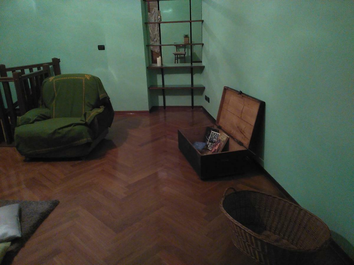 Pensjonat Casa Aromi Ed Arte Asti Zewnętrze zdjęcie