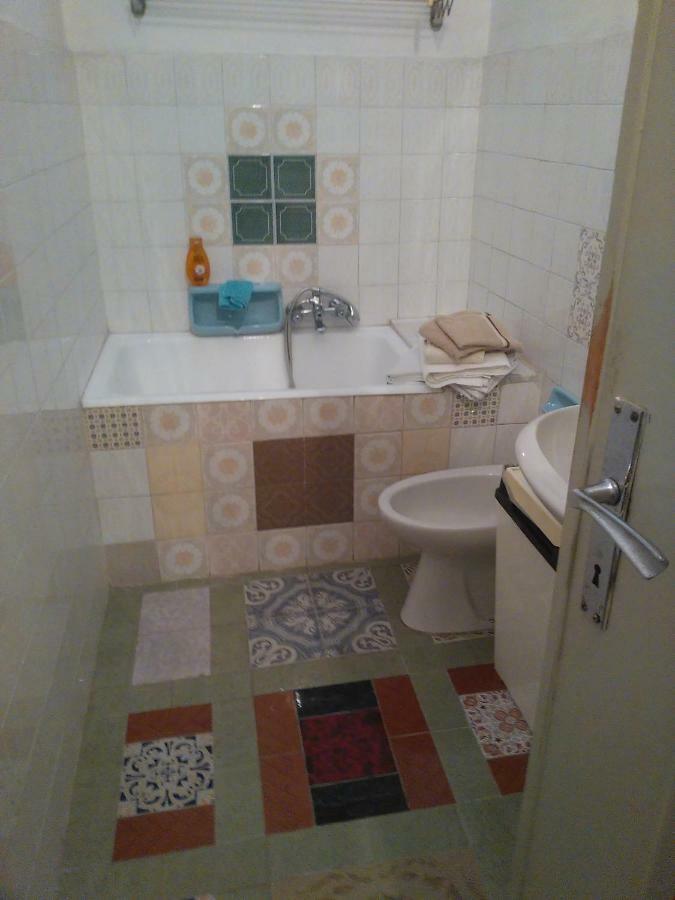 Pensjonat Casa Aromi Ed Arte Asti Zewnętrze zdjęcie