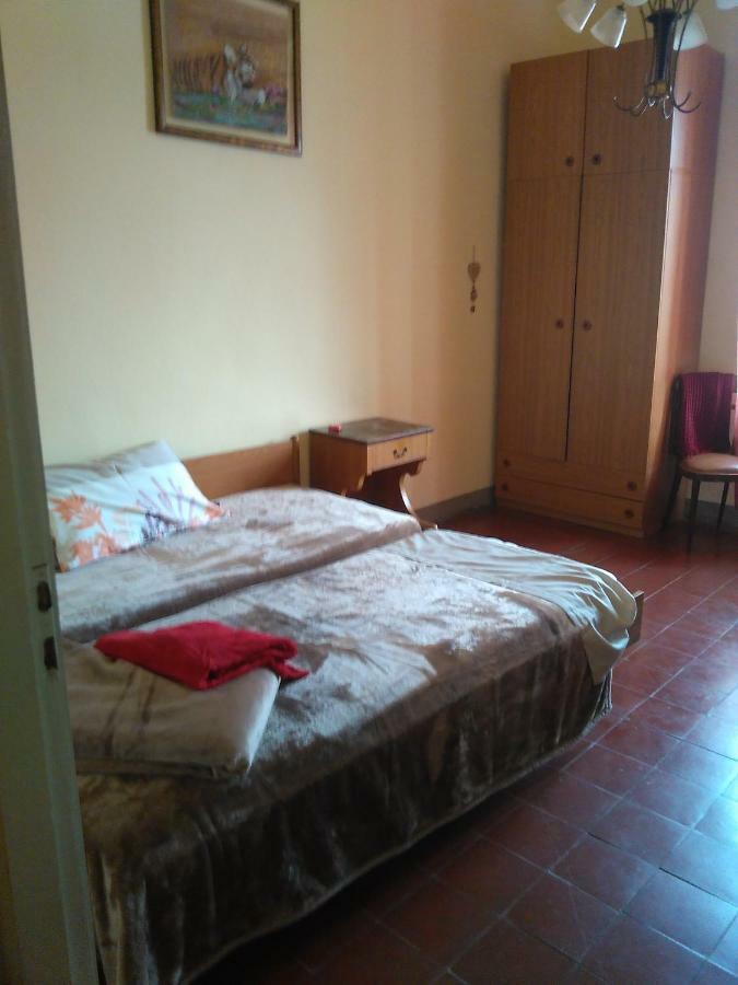 Pensjonat Casa Aromi Ed Arte Asti Zewnętrze zdjęcie
